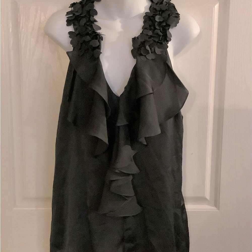 Violet & Claire Charcoal gray sleeveless, V neck blouse, size M
